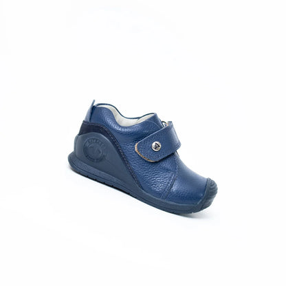 Zapatos para Niños de color azul en vista lateral derecha