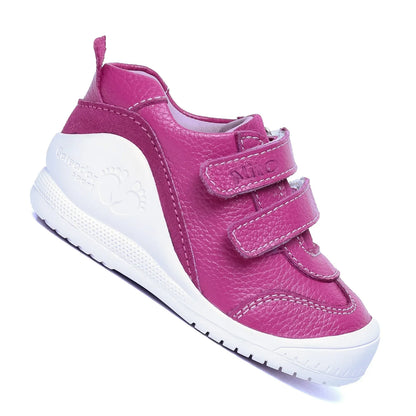 Zapatos para Niñas de color fucsia entero en vista lateral derecha