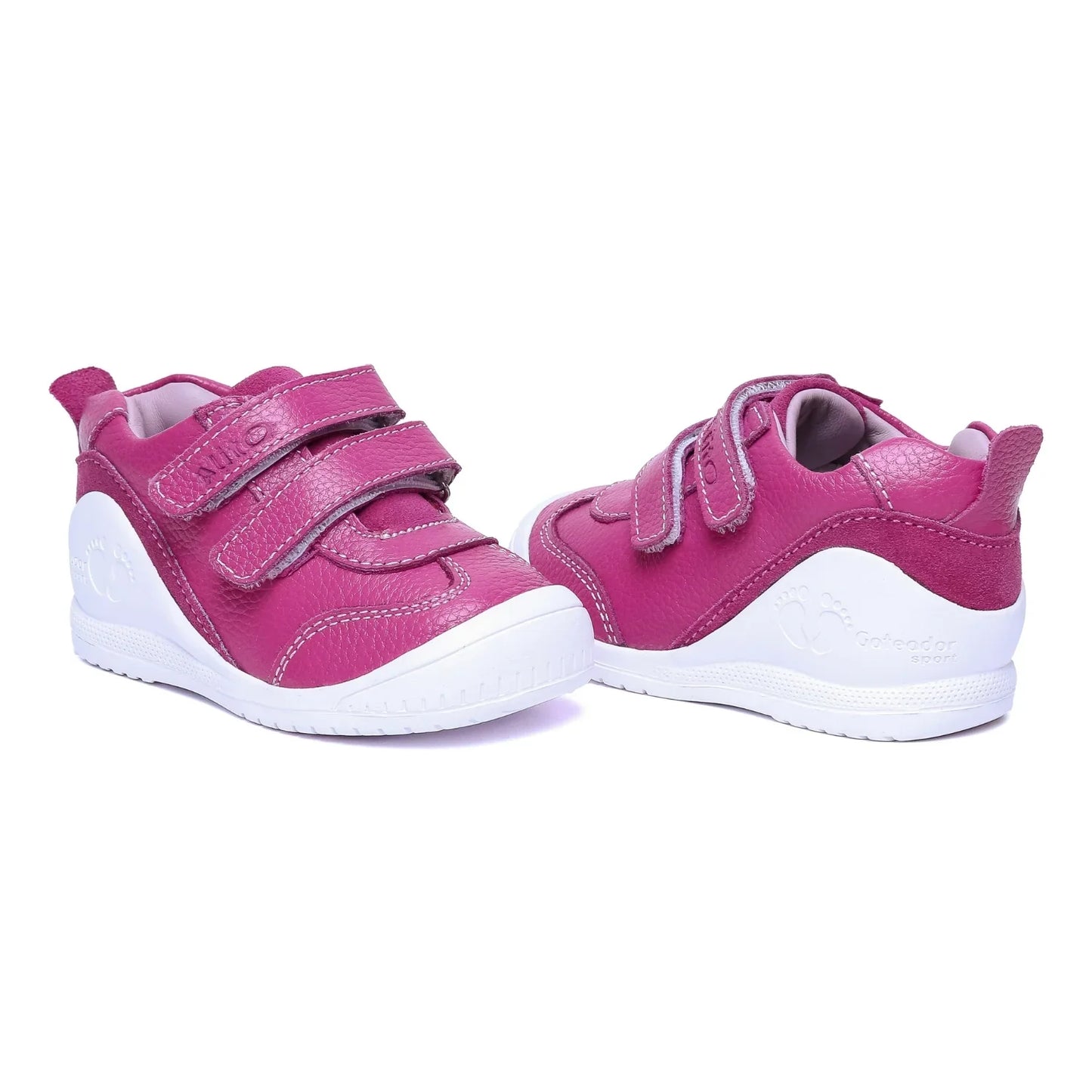 Zapatos para Niñas de color fucsia entero en vista frontal