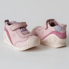 Zapatos para Niñas de color rosado en vista frontal