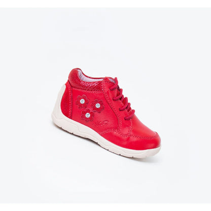 Zapatos para Niñas de color rojo en vista lateral derecha