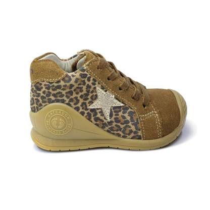 Botines para Niñas de color animal print en vista frontal