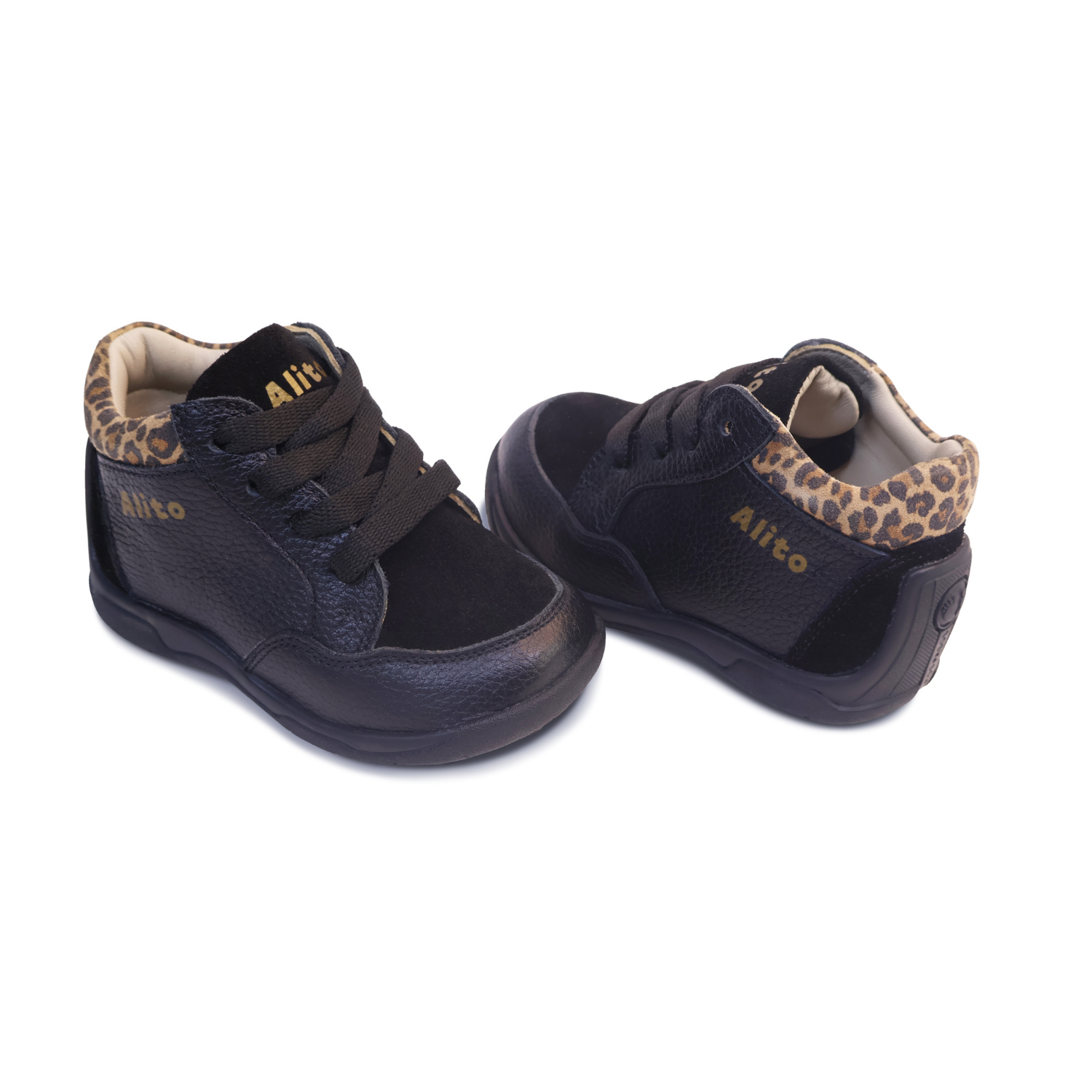 Zapatos para Niñas de color negro en vista lateral izquierda