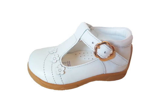 Zapatos para Niñas de color hebilla blanco en vista frontal