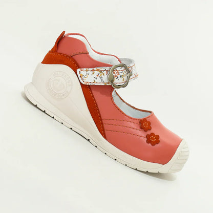 Zapatos para Niñas de color coral en vista lateral derecha