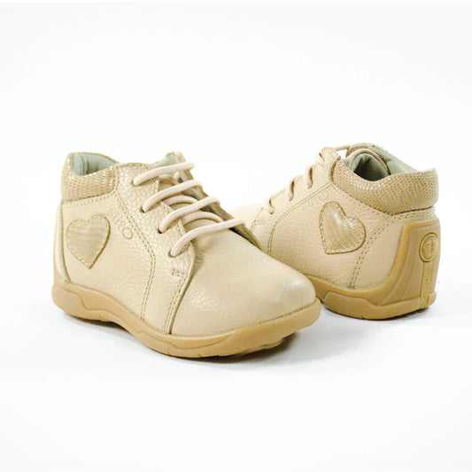 Zapatos para Niñas de color nude en vista frontal