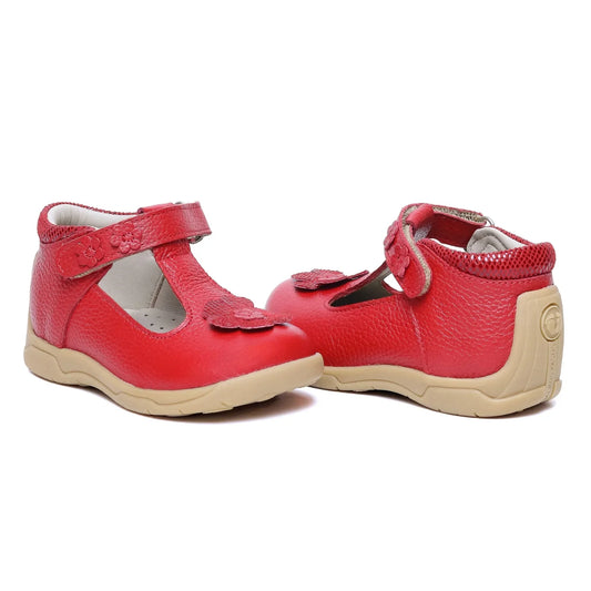 Zapatos para Niñas de color rojo en vista frontal