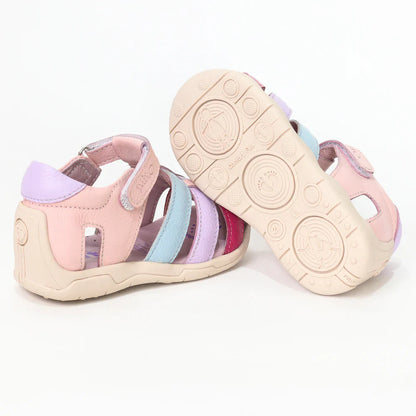 Sandalias para Niñas de color rosado multicolor en vista lateral derecha