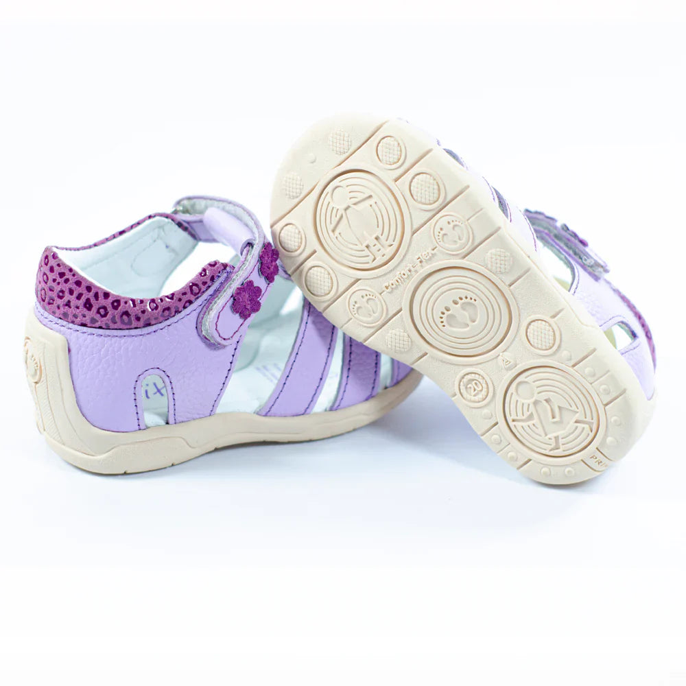 Sandalias para Niñas de color lila en vista lateral izquierda
