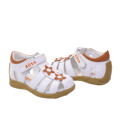 Sandalias para Niñas de color folia durazno en vista lateral izquierda