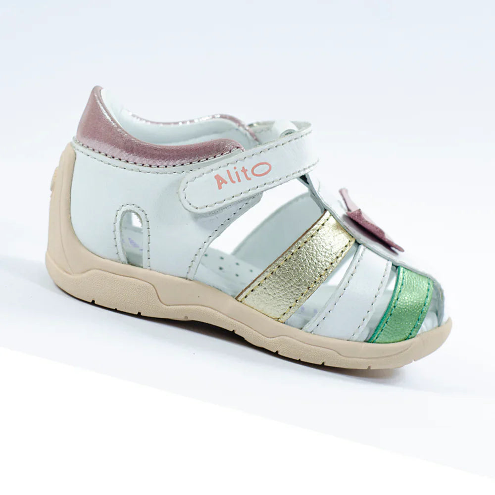 Sandalias para Niñas de color blanco en vista lateral derecha