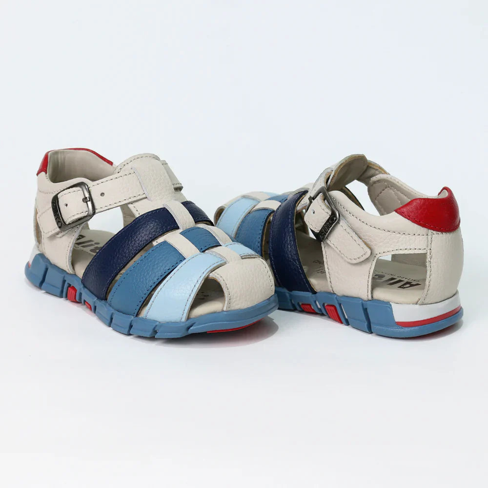 Sandalias para Niños de color hueso en vista frontal