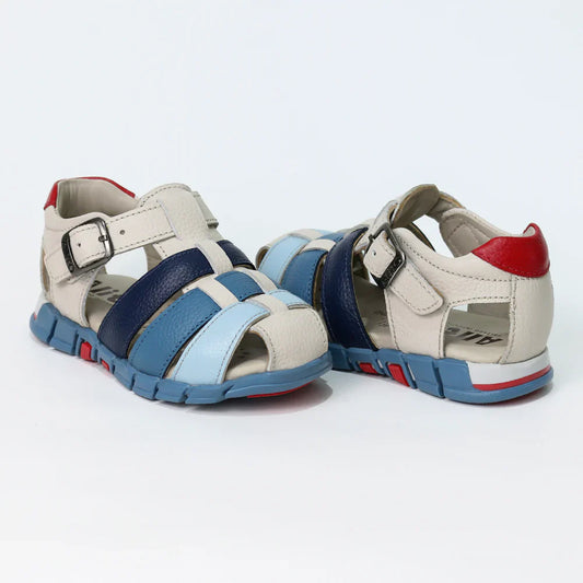 Sandalias para Niños de color hueso en vista frontal