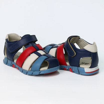 Sandalias para Niños de color azul en vista frontal