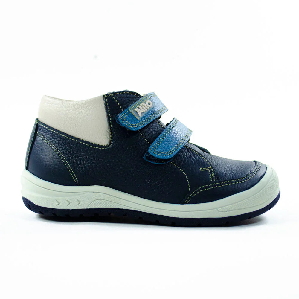 Zapatos para Niños de color azul en vista lateral derecha