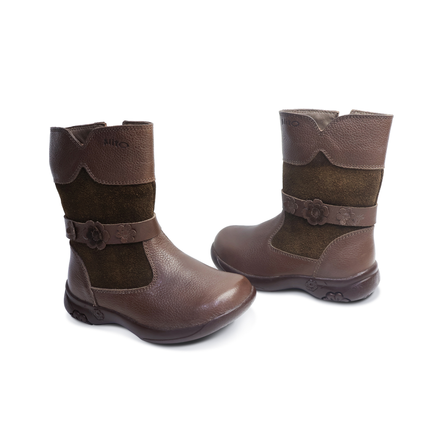 Botas para Niñas de color marron en vista lateral izquierda