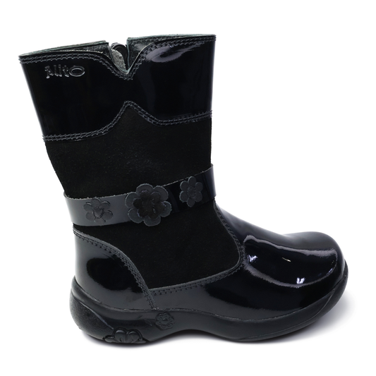 Botas para Niñas de color negro en vista frontal