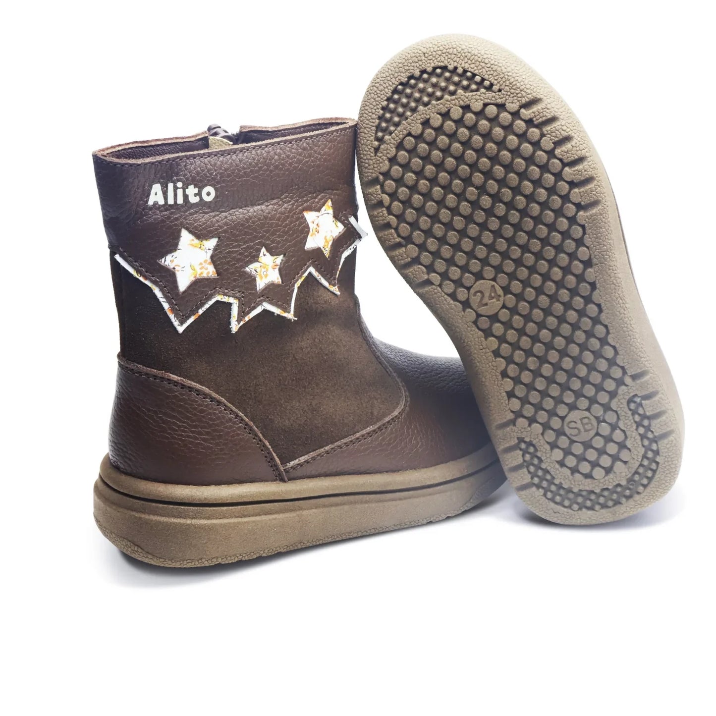 Botas para Niñas de color marron en vista lateral izquierda