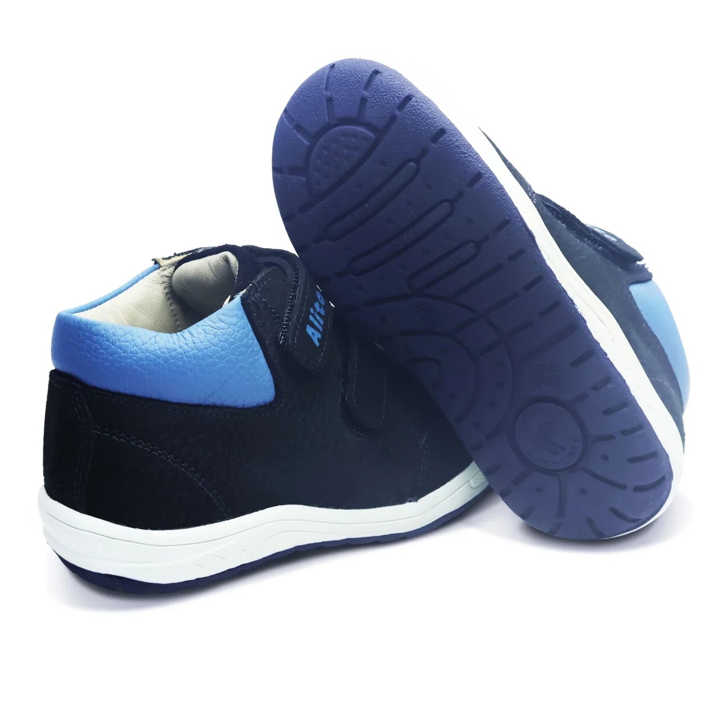 Guía para encontrar la talla correcta de calzado infantil