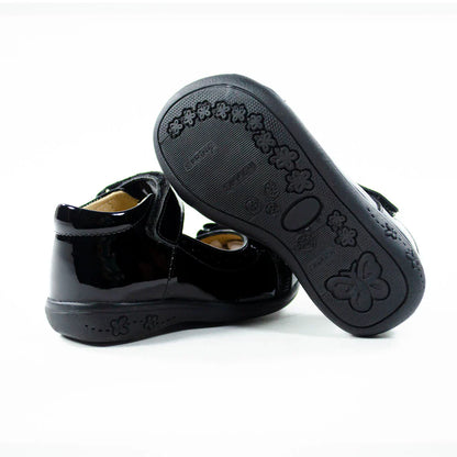 Zapatos para Niñas de color pega negro charol en vista lateral izquierda