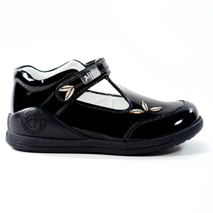 Zapatos para Niñas de color negro charol en vista frontal