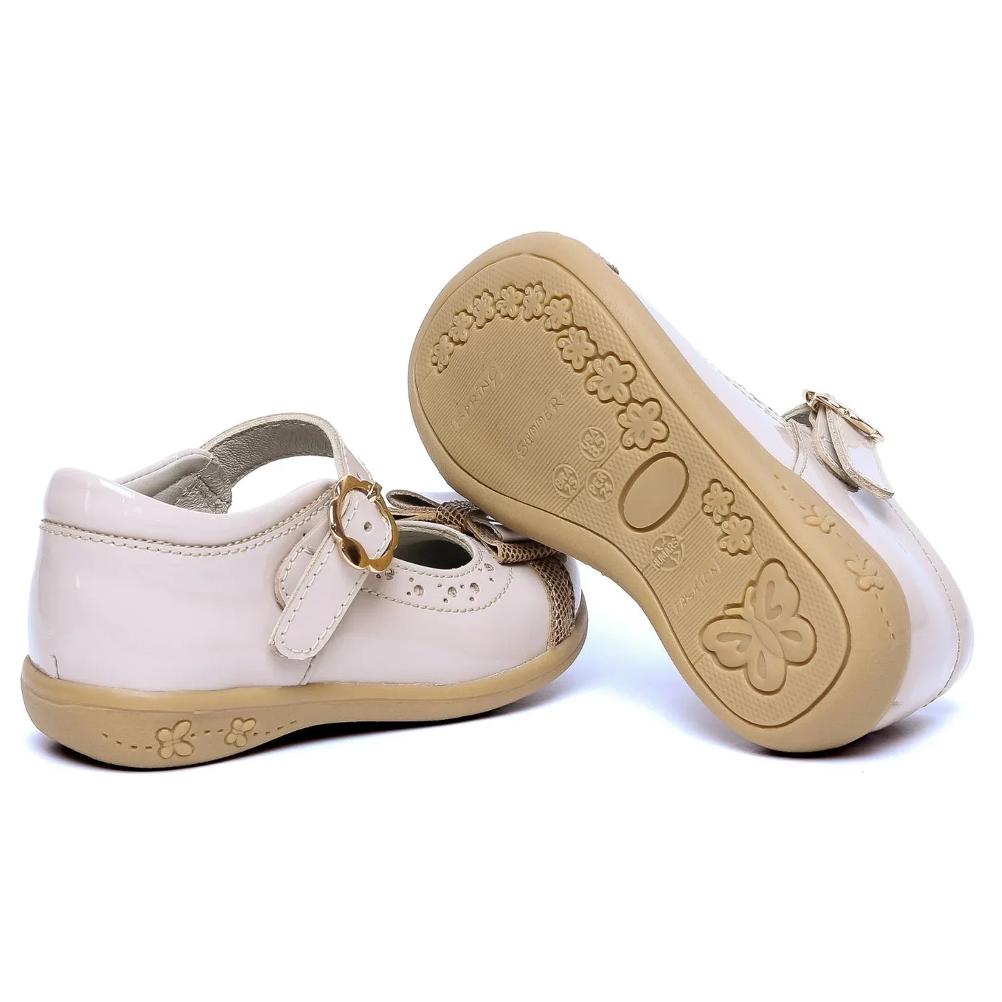 Zapatos para Niñas de color hebilla nude en vista lateral izquierda