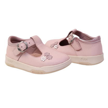 Zapatos para Escolares de color rosado en vista frontal