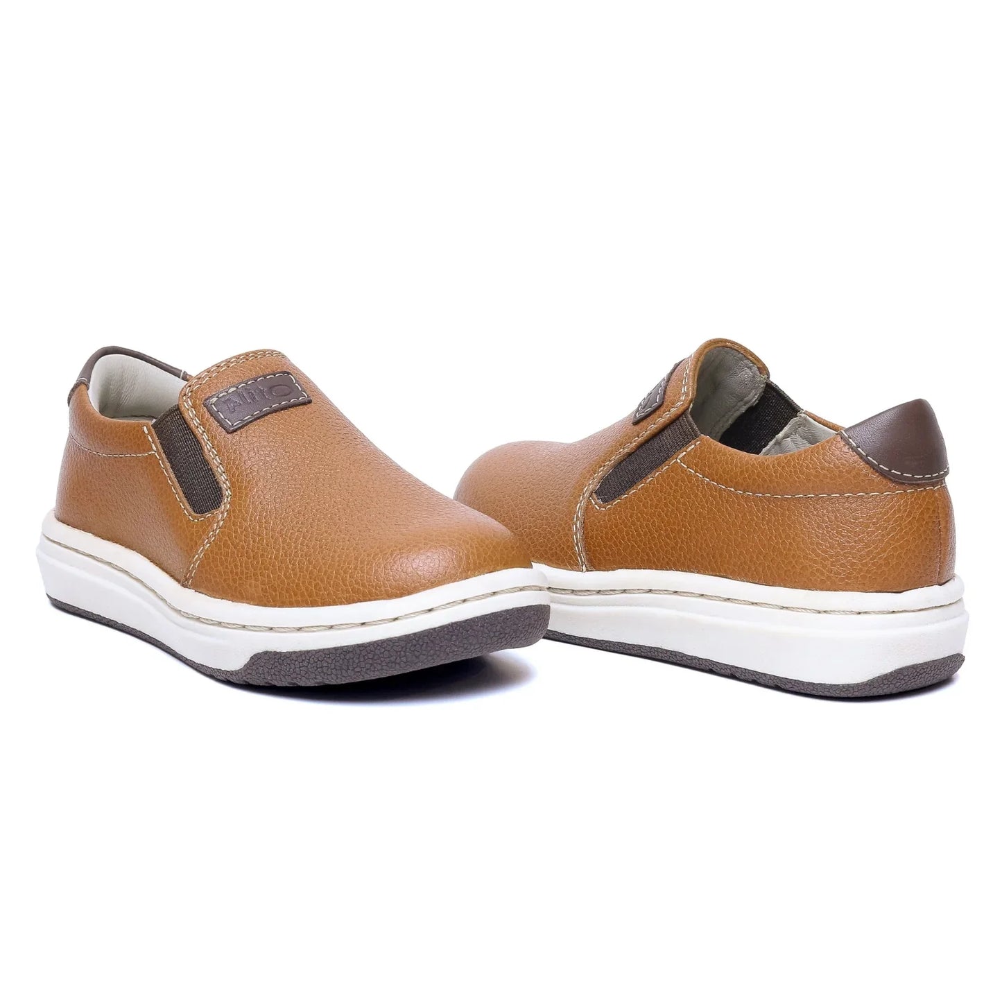 Zapatos para Niños de color natural en vista frontal