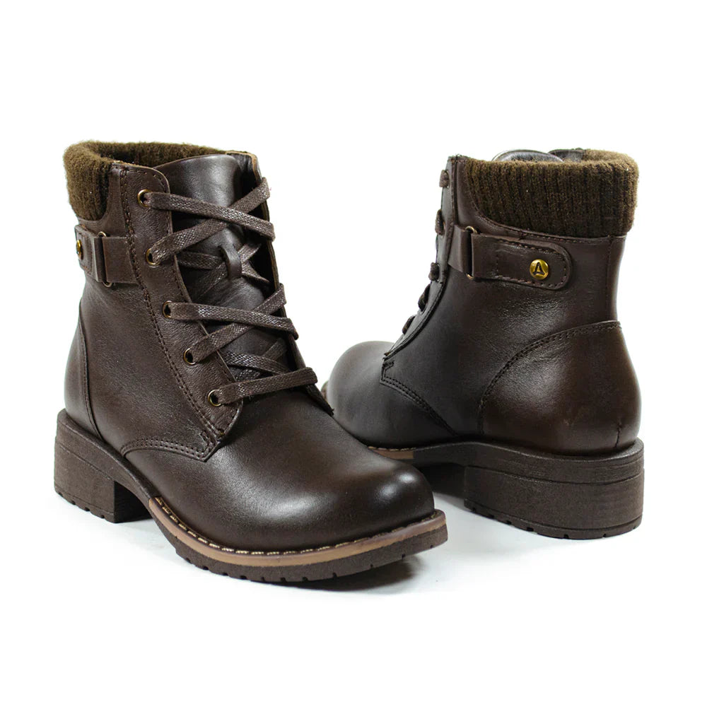 Botas para Niñas de color africano en vista frontal