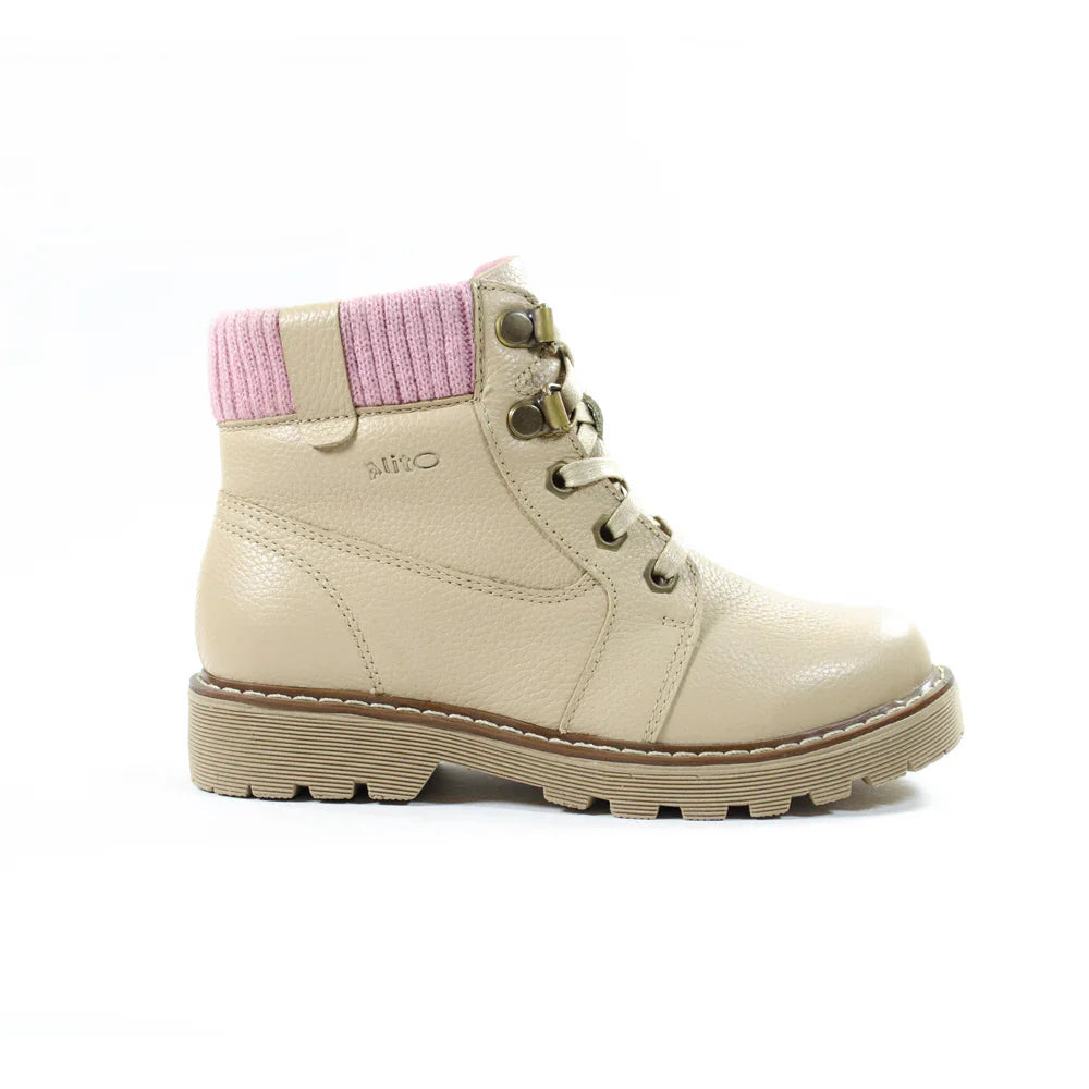Botines para Niñas de color nude rosa en vista lateral izquierda