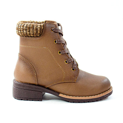 Botas para Niñas de color toffe en vista lateral derecha