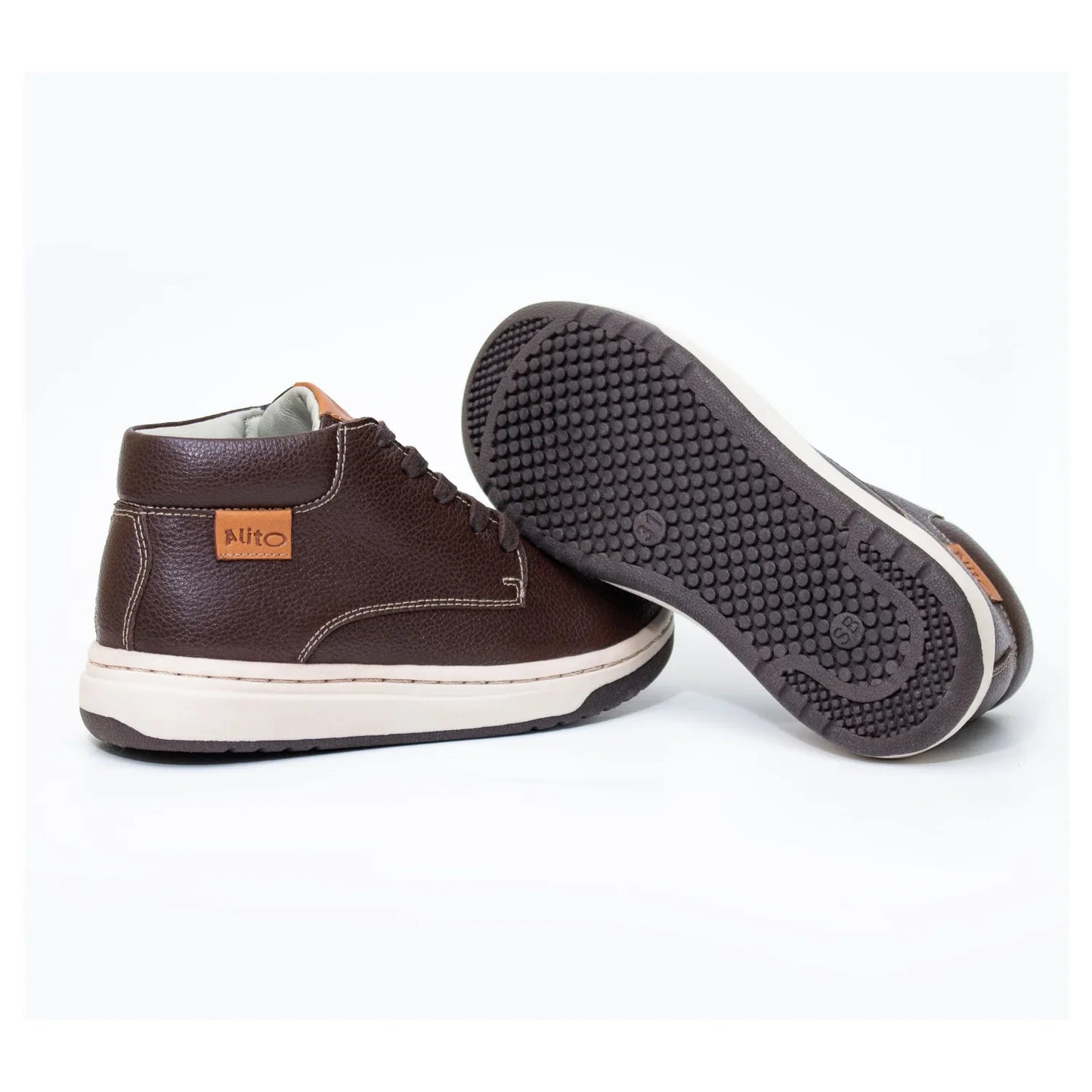 Zapatos para Niños de color marron en vista lateral izquierda