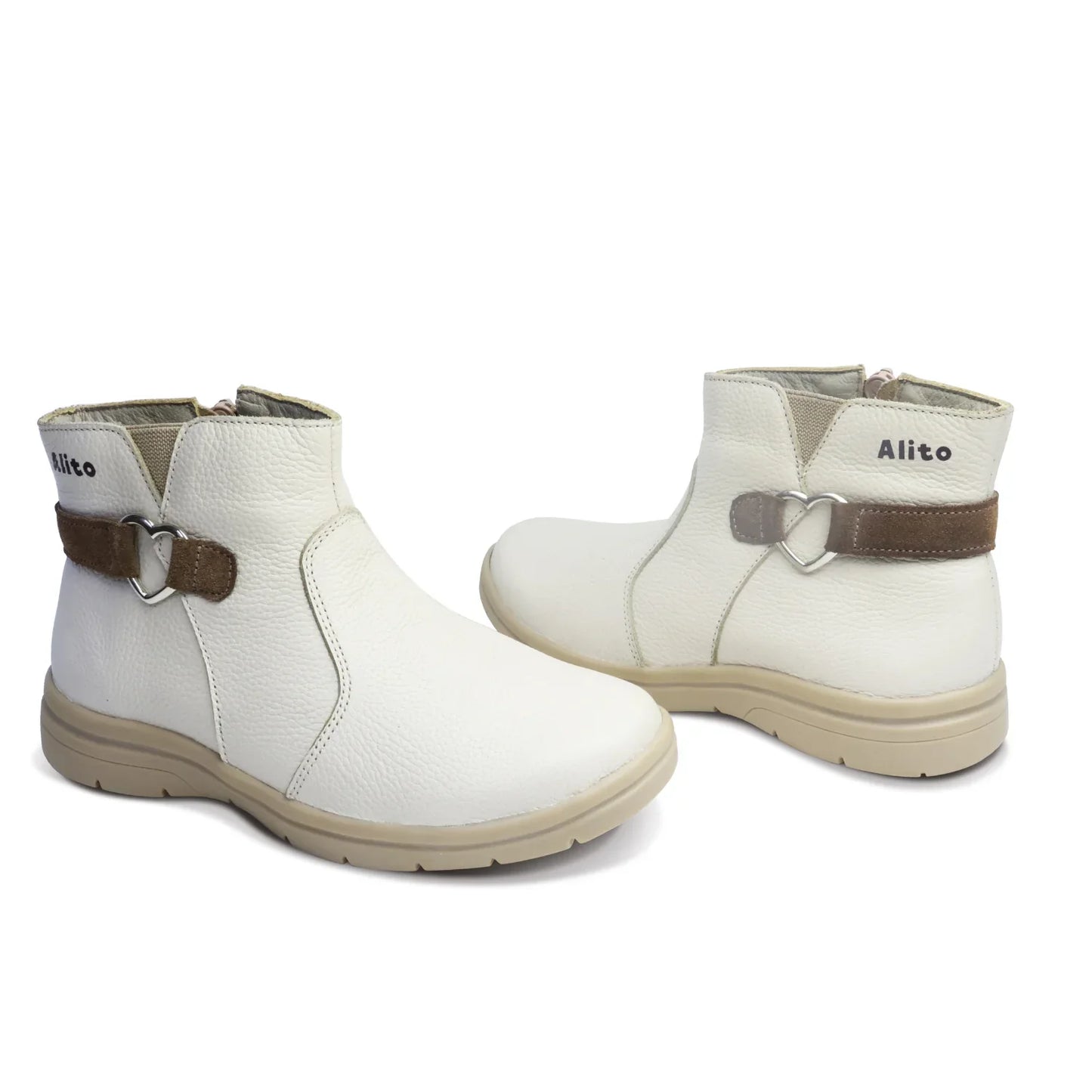 Botines para Niñas de color negro charol en vista frontal