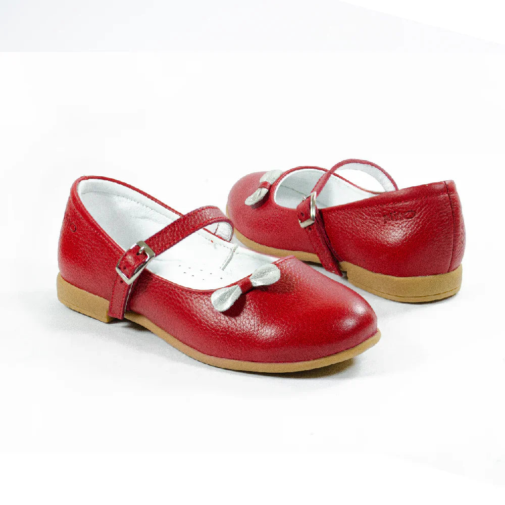 Zapatos para Niñas de color rojo en vista frontal