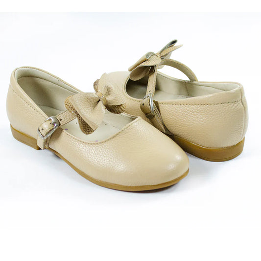 Zapatos para Niñas de color nude en vista frontal