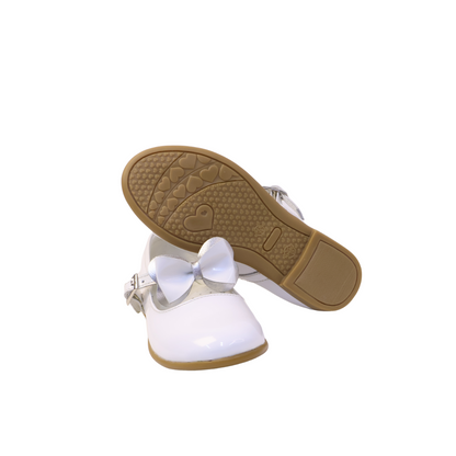 Zapatos para Niñas de color blanco charol en vista frontal