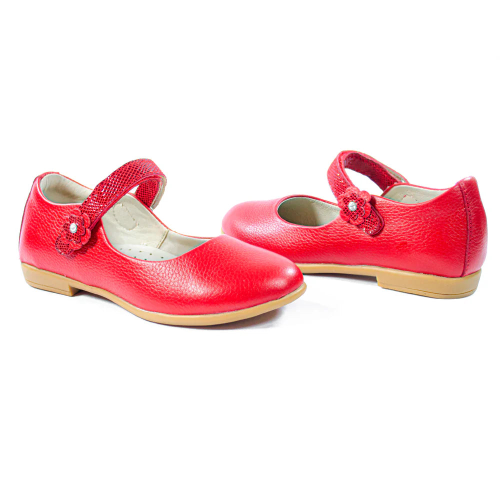 Zapatos para Niñas de color rojo en vista frontal