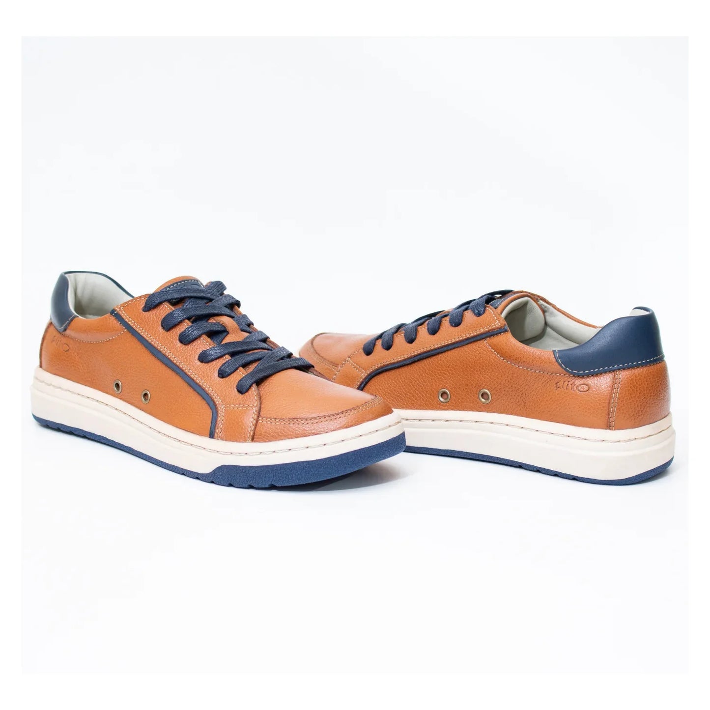 Zapatos para Niños de color cobre en vista frontal