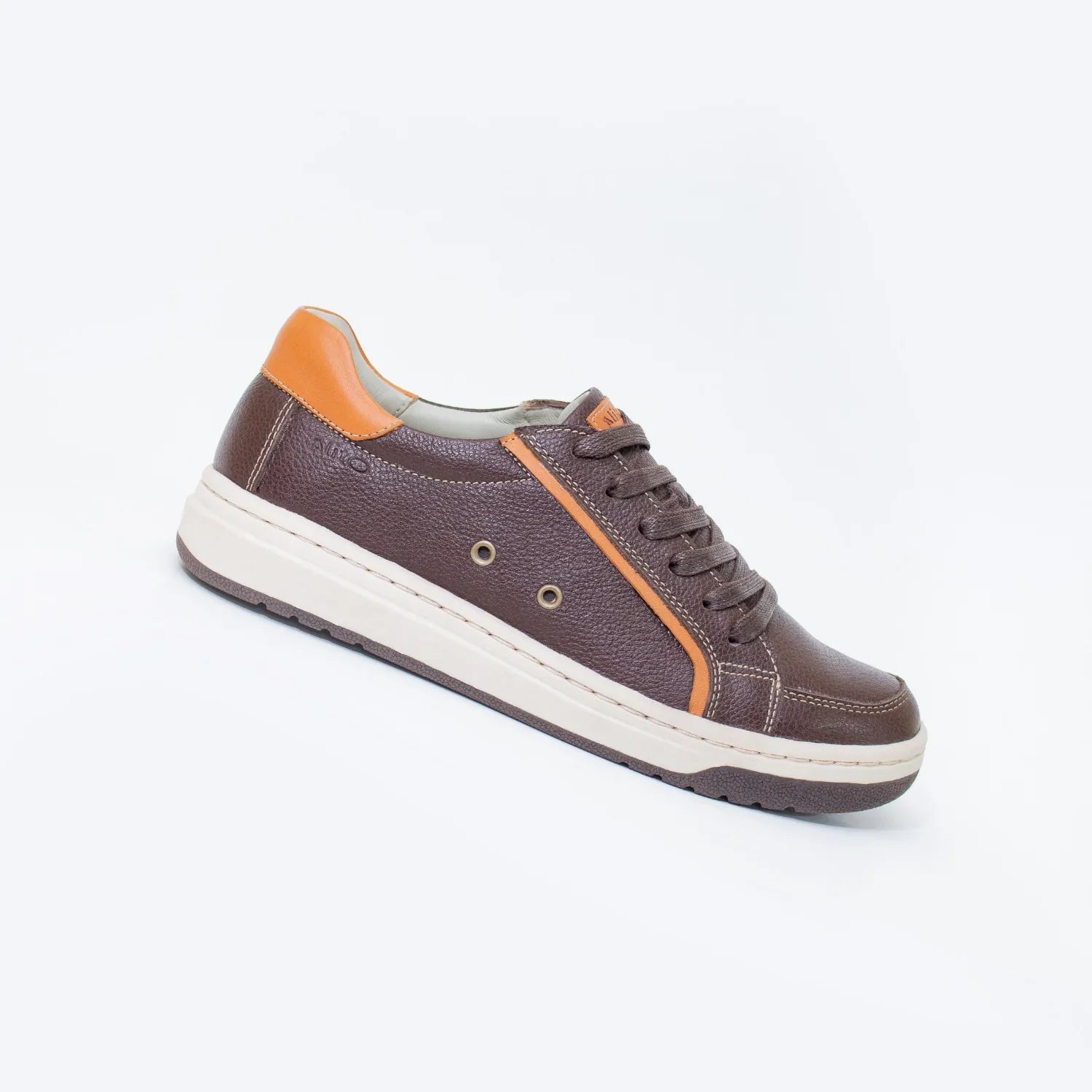 Zapatos para Niños de color marron en vista lateral derecha