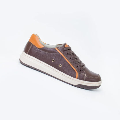 Zapatos para Niños de color marron en vista lateral derecha
