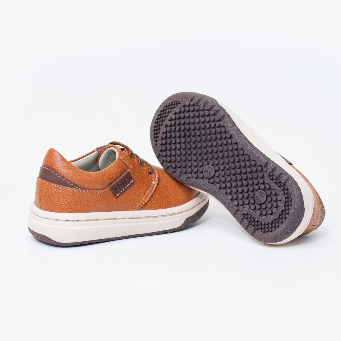 Zapatos para Niños de color natural en vista lateral izquierda