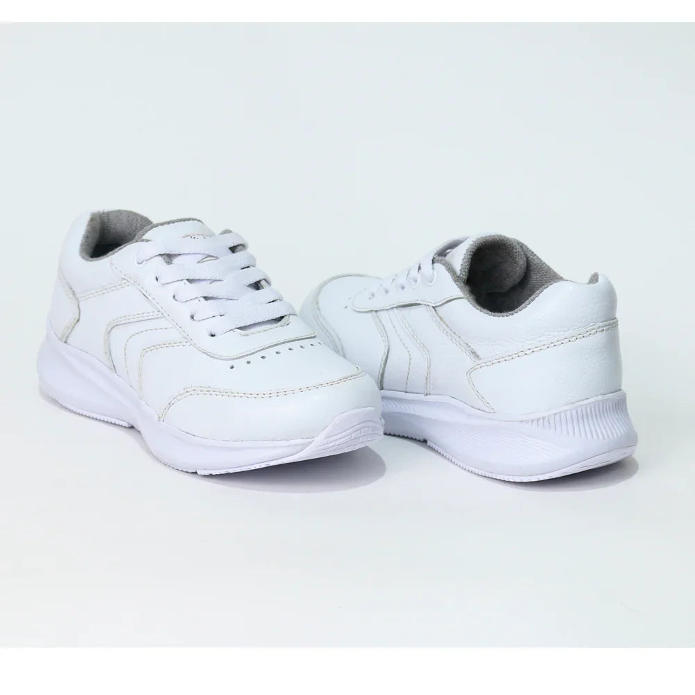 Zapatillas para Escolares de color blanca en vista frontal